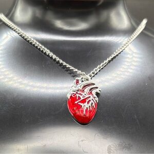 ❤️ Red Glass Anatomical Heart Pendant Necklace ❤️